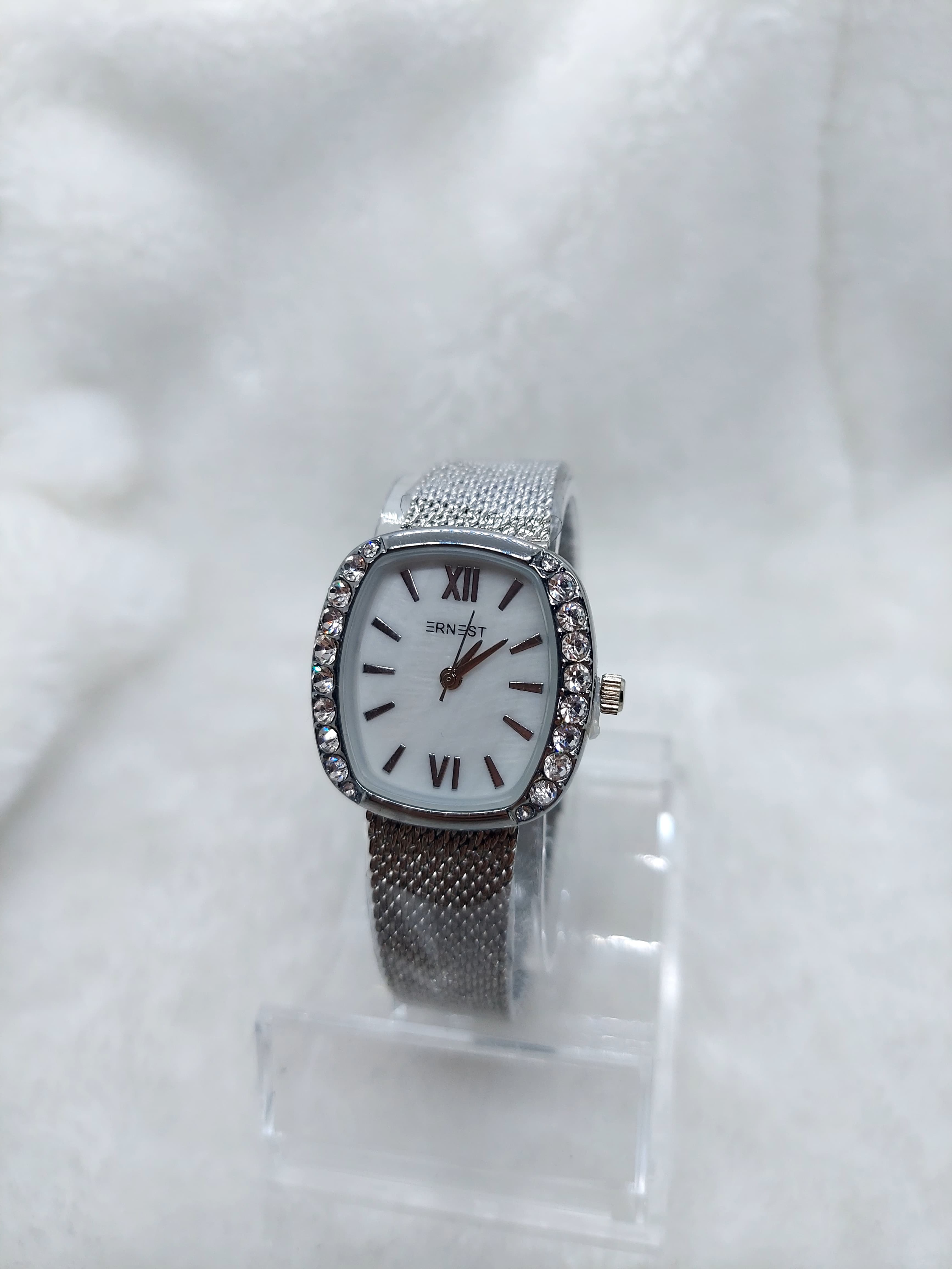 Montre carré strasses