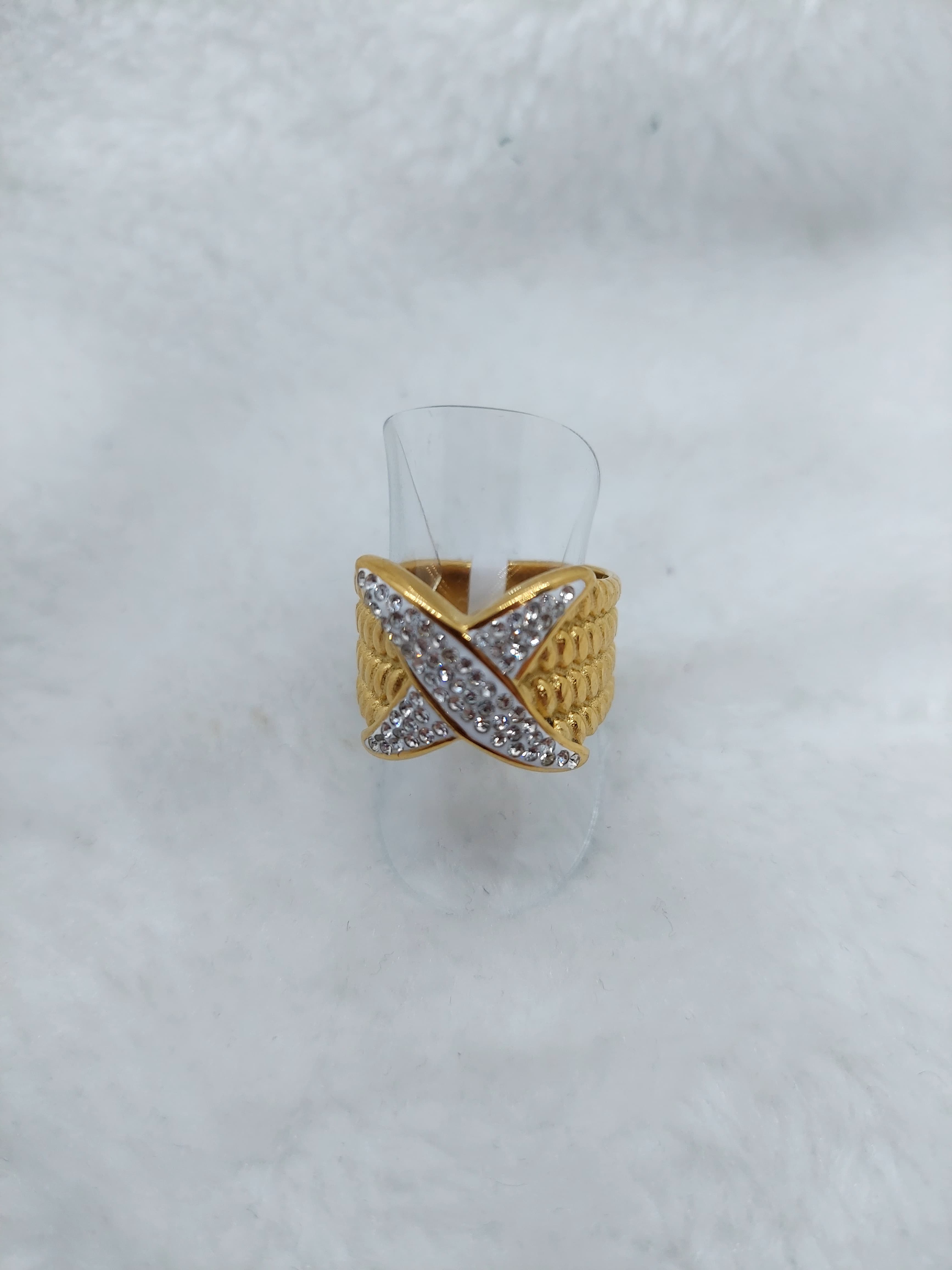 Bague X strasses