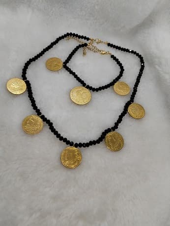 Parure perles noires