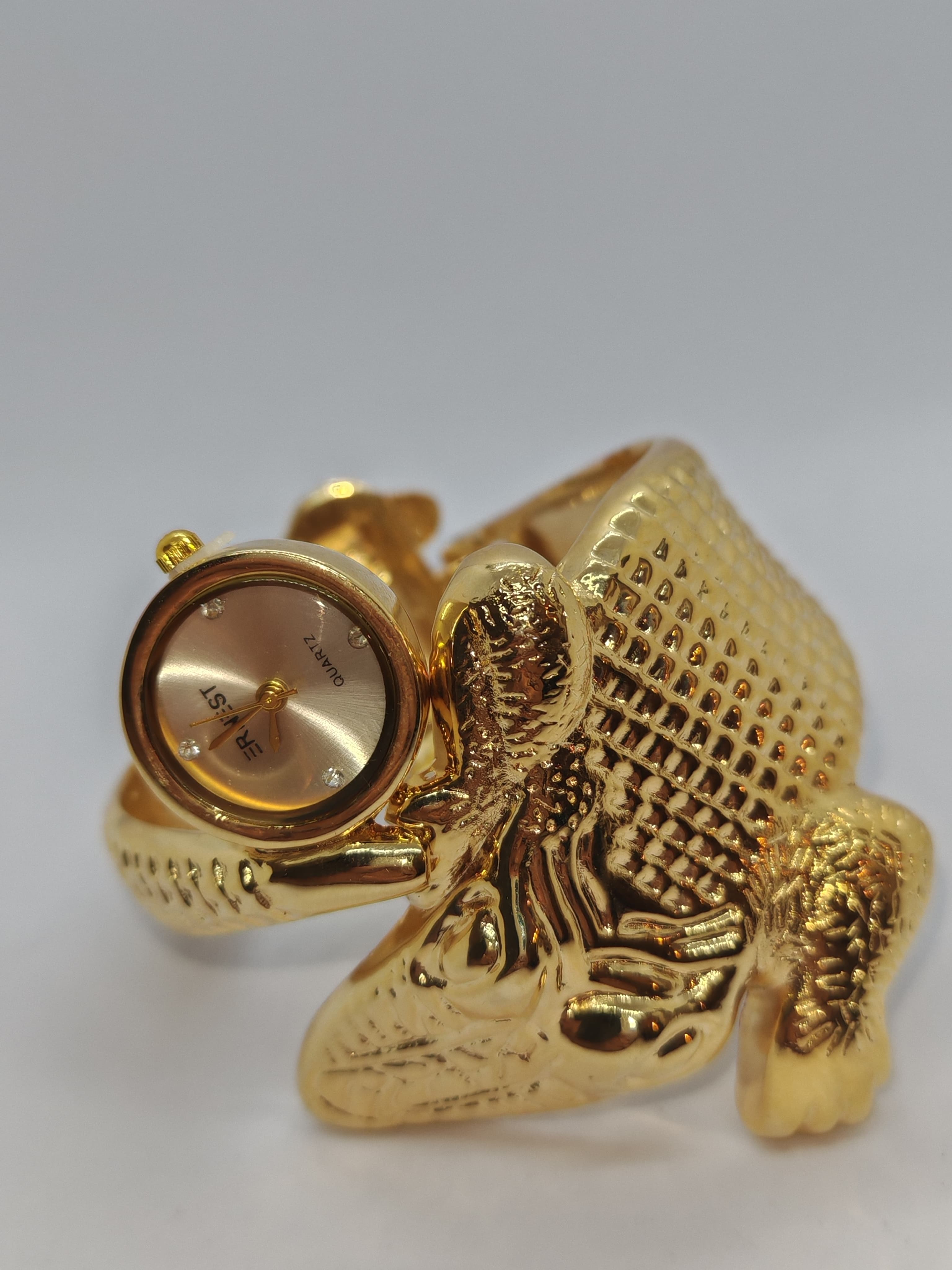 Monte crocodile en Metal