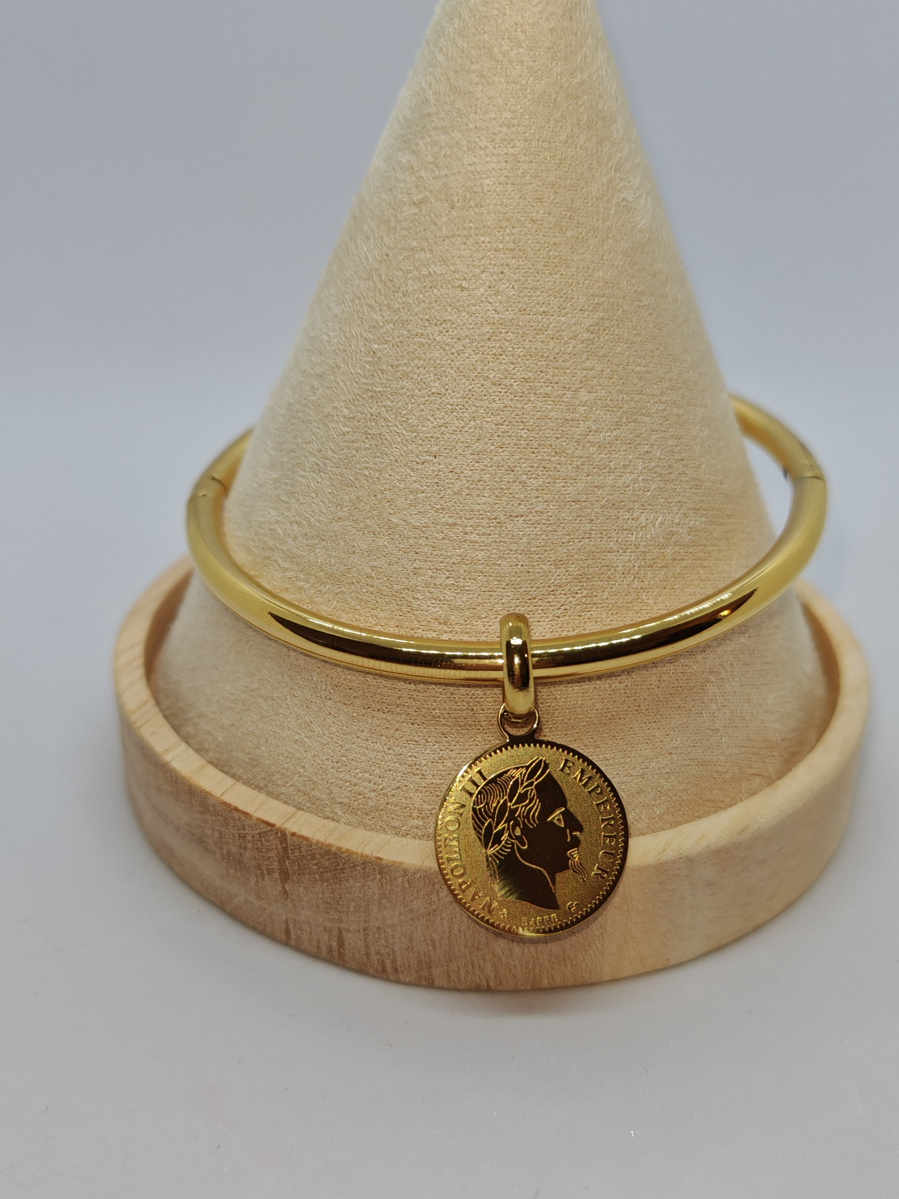 Bracelet louize pendantif pendante