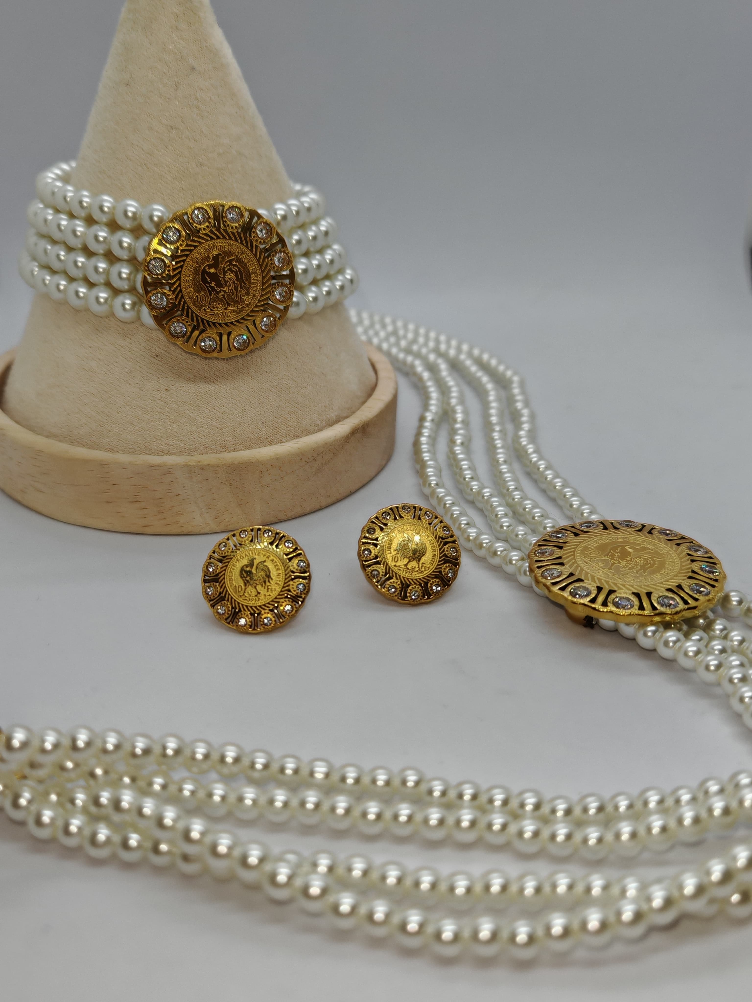 PARURE PERLES